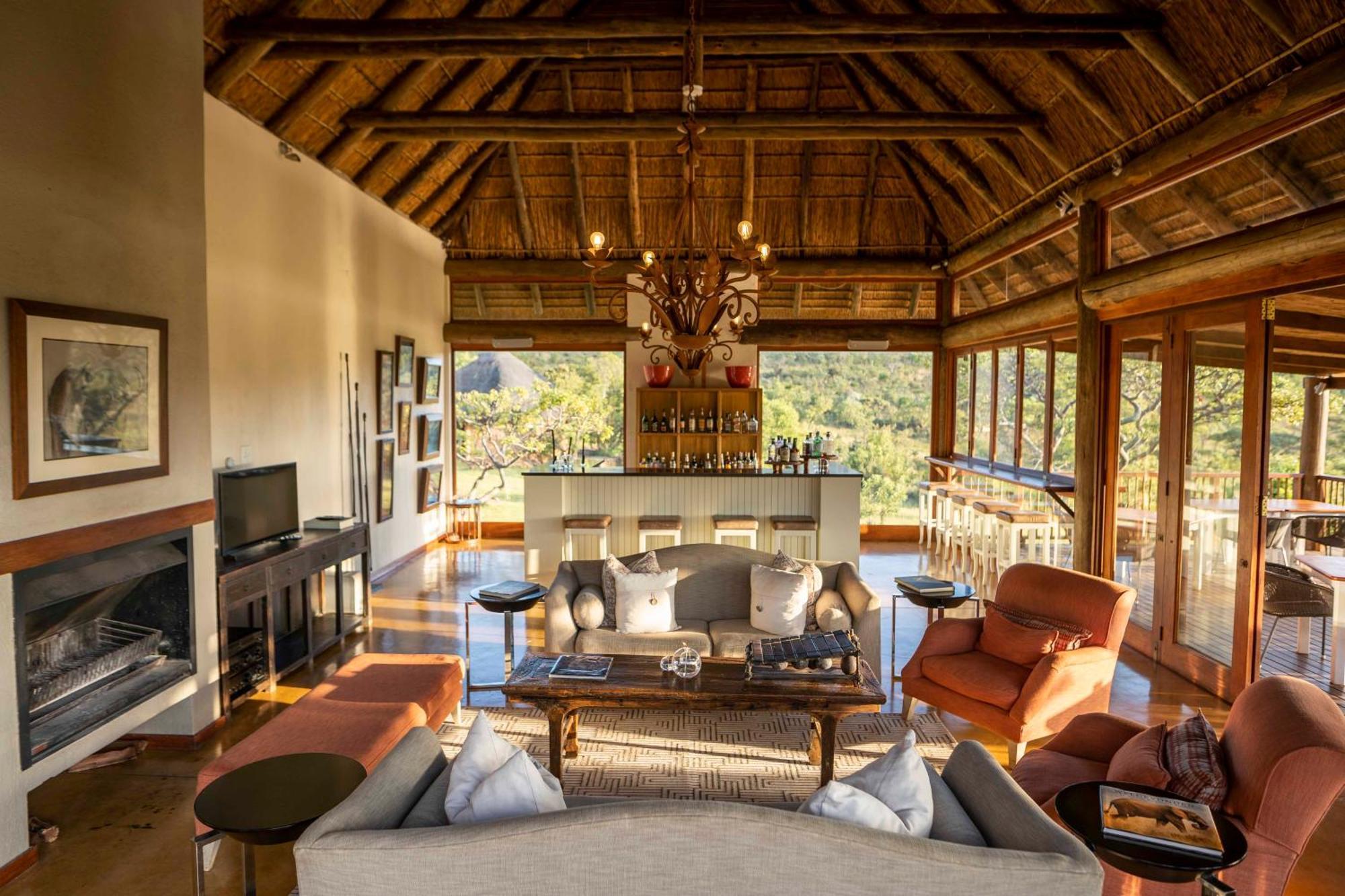 Ekuthuleni Lodge Strand Exteriör bild